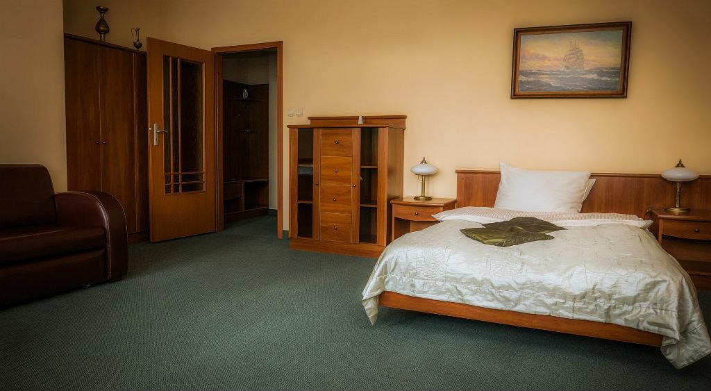 Bed and Breakfast Alabastro Томашув-Мазовецки Экстерьер фото